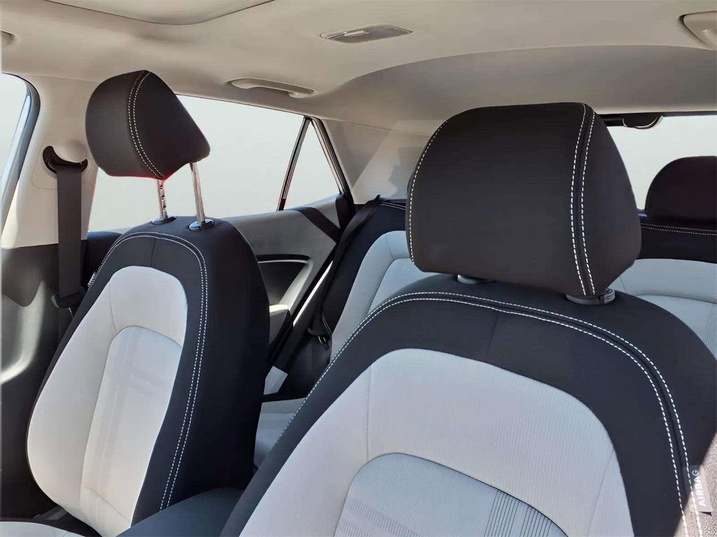 New 2026 Hyundai Venue SEL image 10