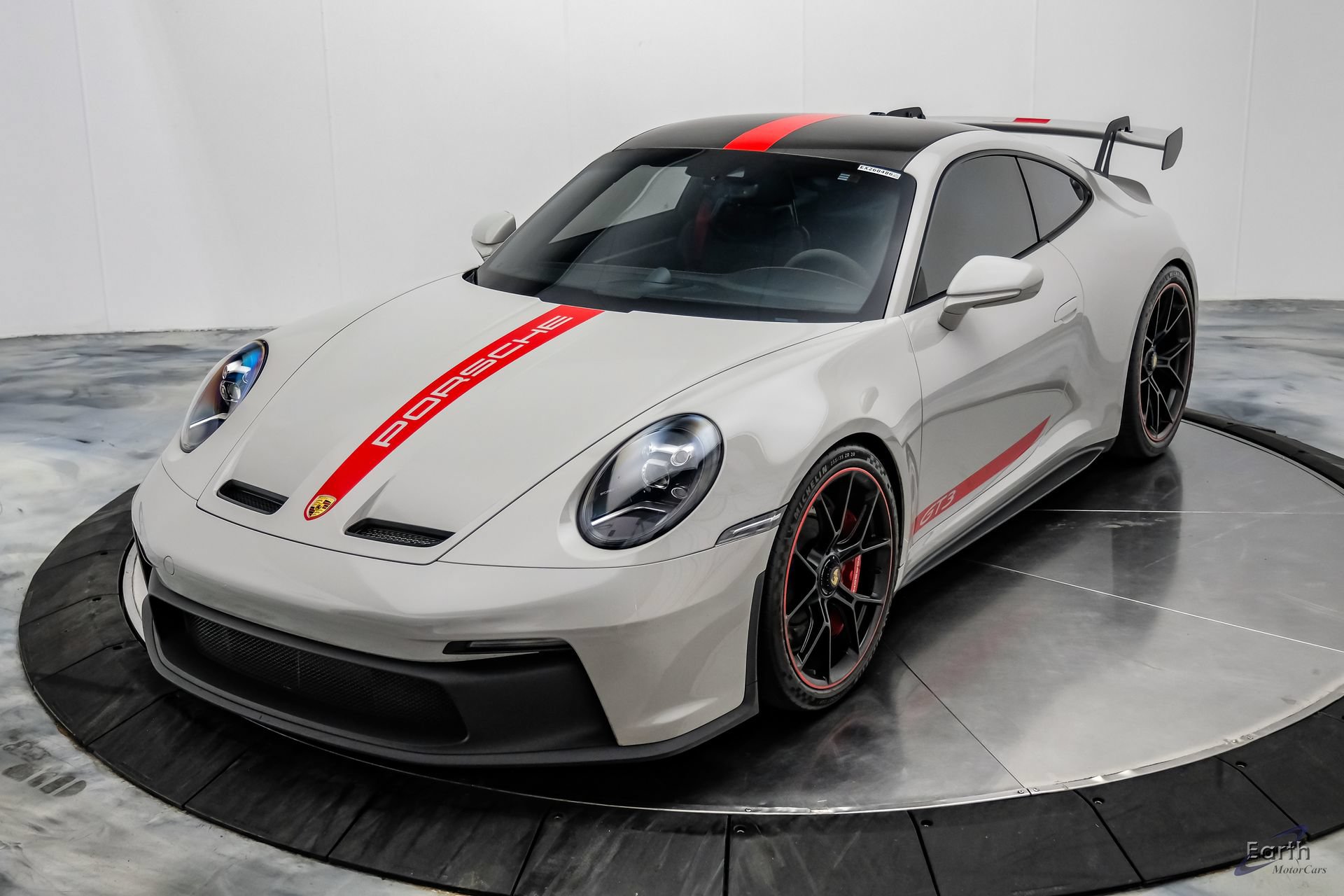 Used 2022 Porsche 911 GT3 RWD image 6