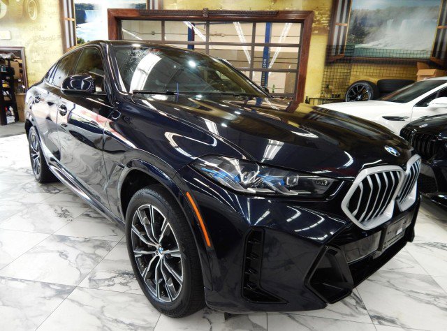 Used 2025 BMW X6 xDrive40i w/ Climate Comfort Package image 1