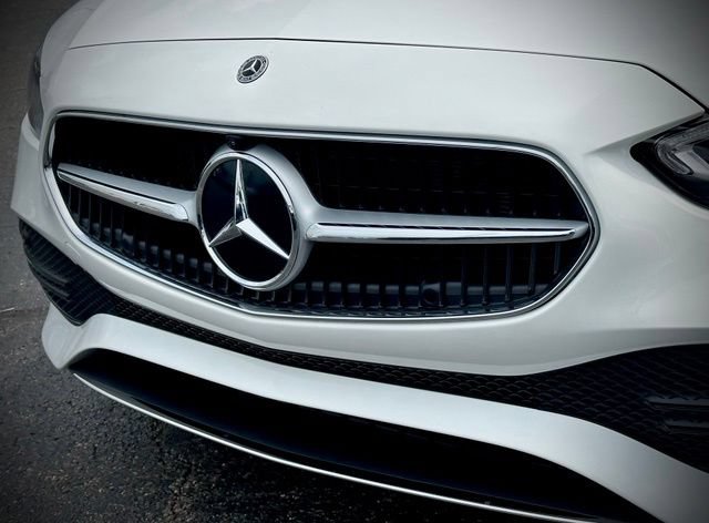 New 2026 Mercedes-Benz C 300 4MATIC Sedan image 5