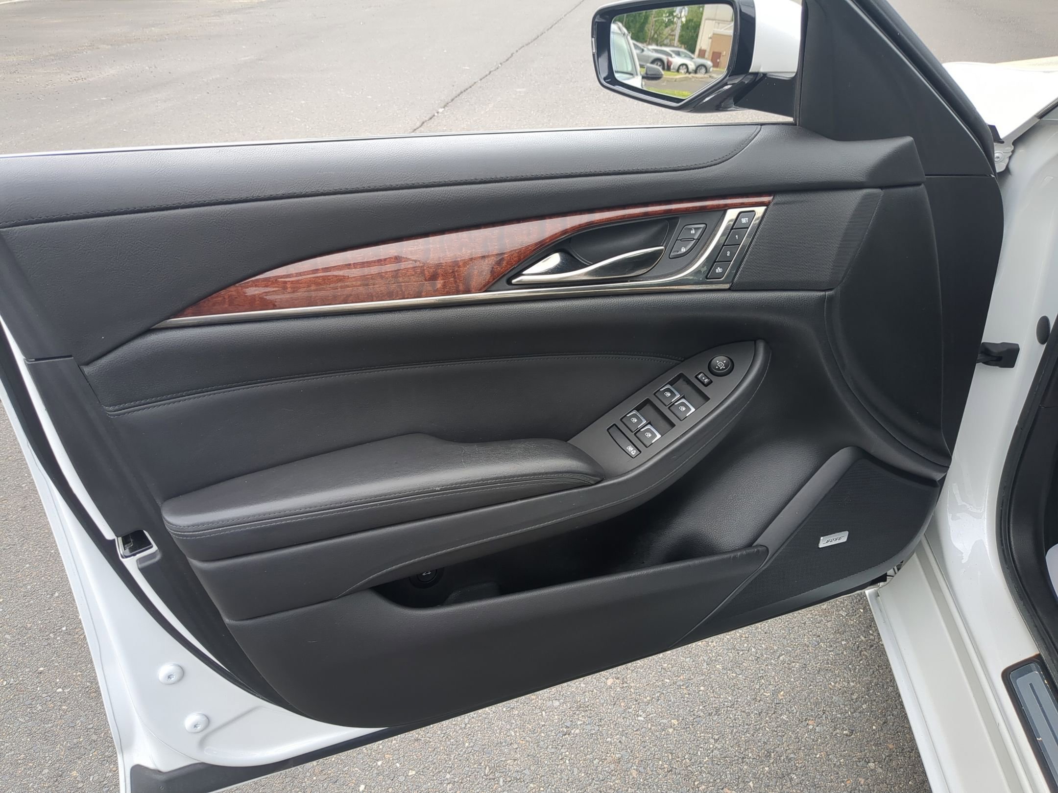 Certified 2015 Cadillac CTS Luxury RWD image 21