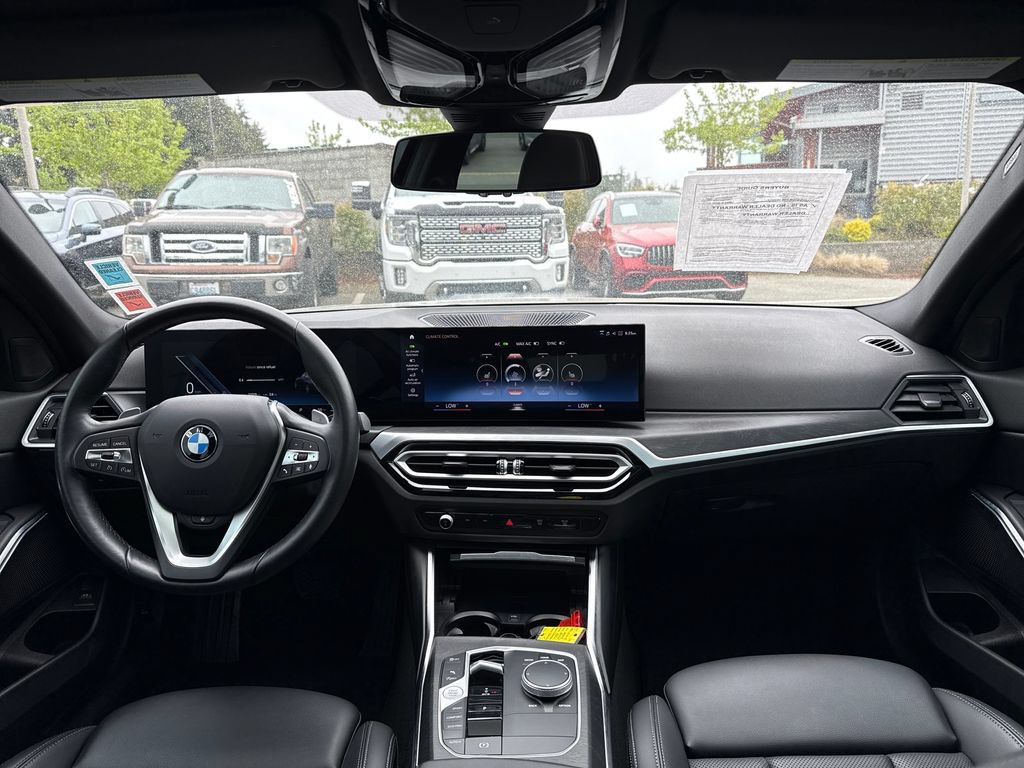 Used 2023 BMW 330i xDrive Sedan w/ Driving Assistance Package AWD/4WD image 14