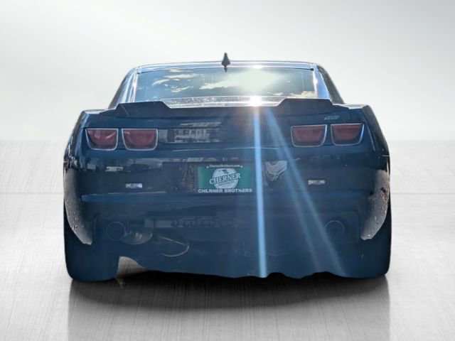 Used 2010 Chevrolet Camaro SS w/ RS Package RWD image 5