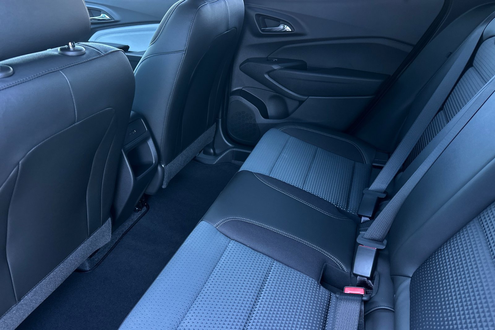 New 2026 Chevrolet Trax LT image 12