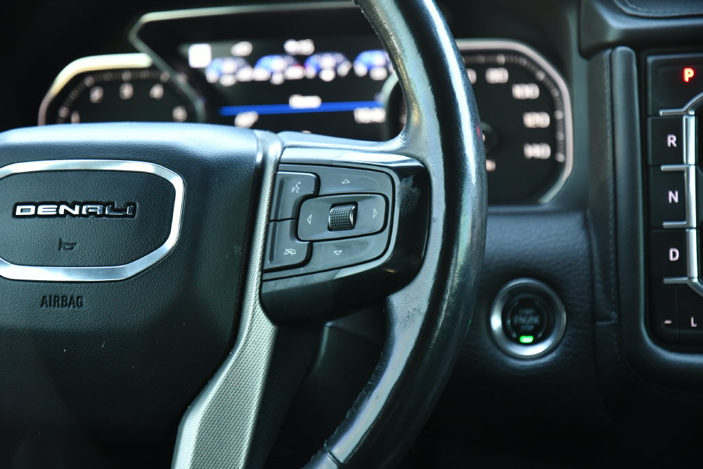 Used 2021 GMC Yukon XL Denali w/ Denali Ultimate Package AWD/4WD image 33