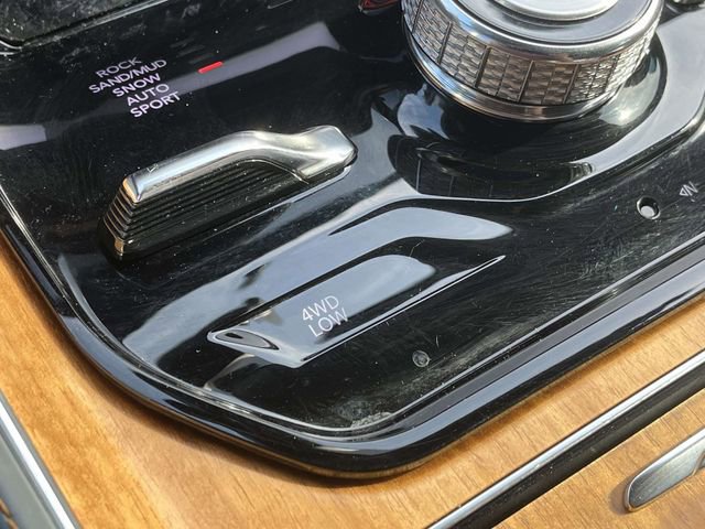 Used 2022 Jeep Grand Wagoneer Series II image 36