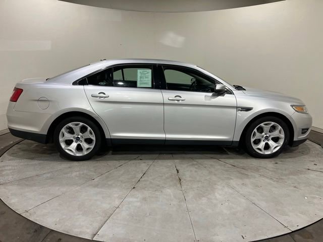 Used 2012 Ford Taurus SEL FWD image 17