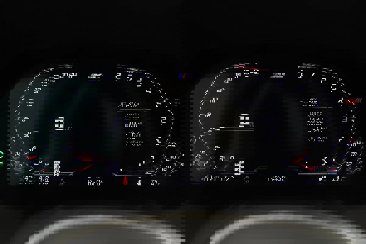 Used 2021 BMW M4 Coupe w/ Executive Package image 24