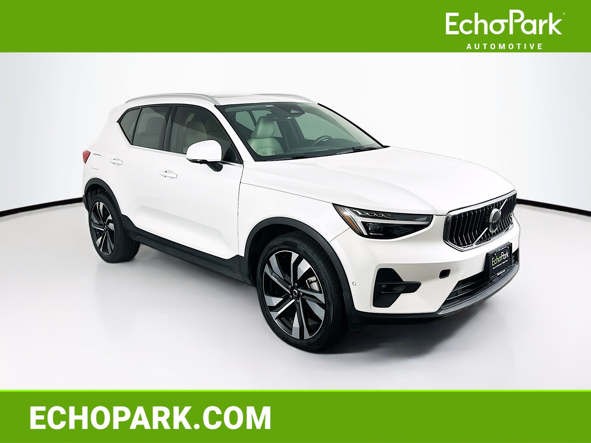 Used 2024 Volvo XC40 B5 Plus w/ Climate Package
