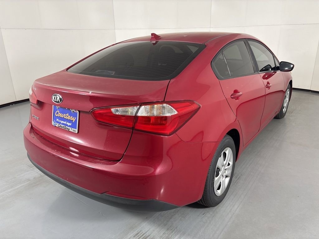 Used 2016 Kia Forte LX image 8