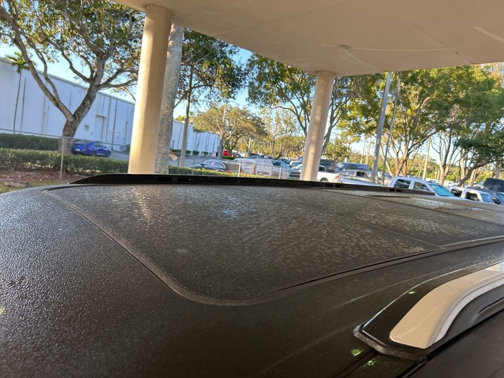 Used 2023 Jeep Grand Wagoneer L Series II image 19