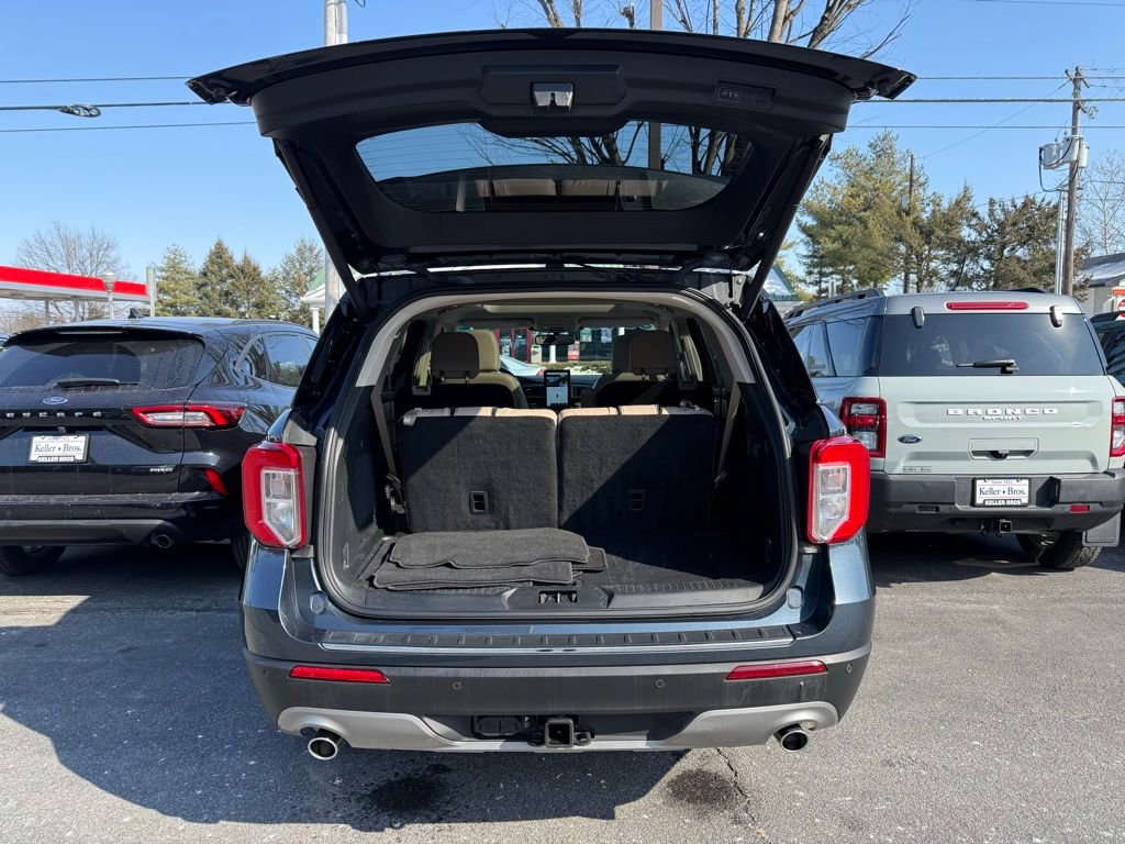 Used 2022 Ford Explorer Limited w/ Limited Technology Package image 31