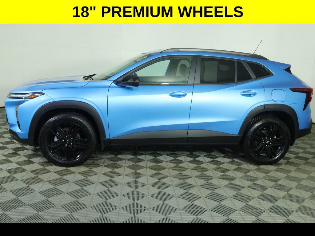 Used 2025 Chevrolet Trax ACTIV w/ Driver Confidence Package image 10