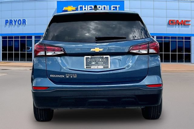 Used 2024 Chevrolet Equinox LS w/ LS Convenience Package FWD image 6