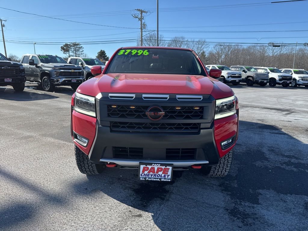 Used 2025 Nissan Frontier PRO-4X image 9