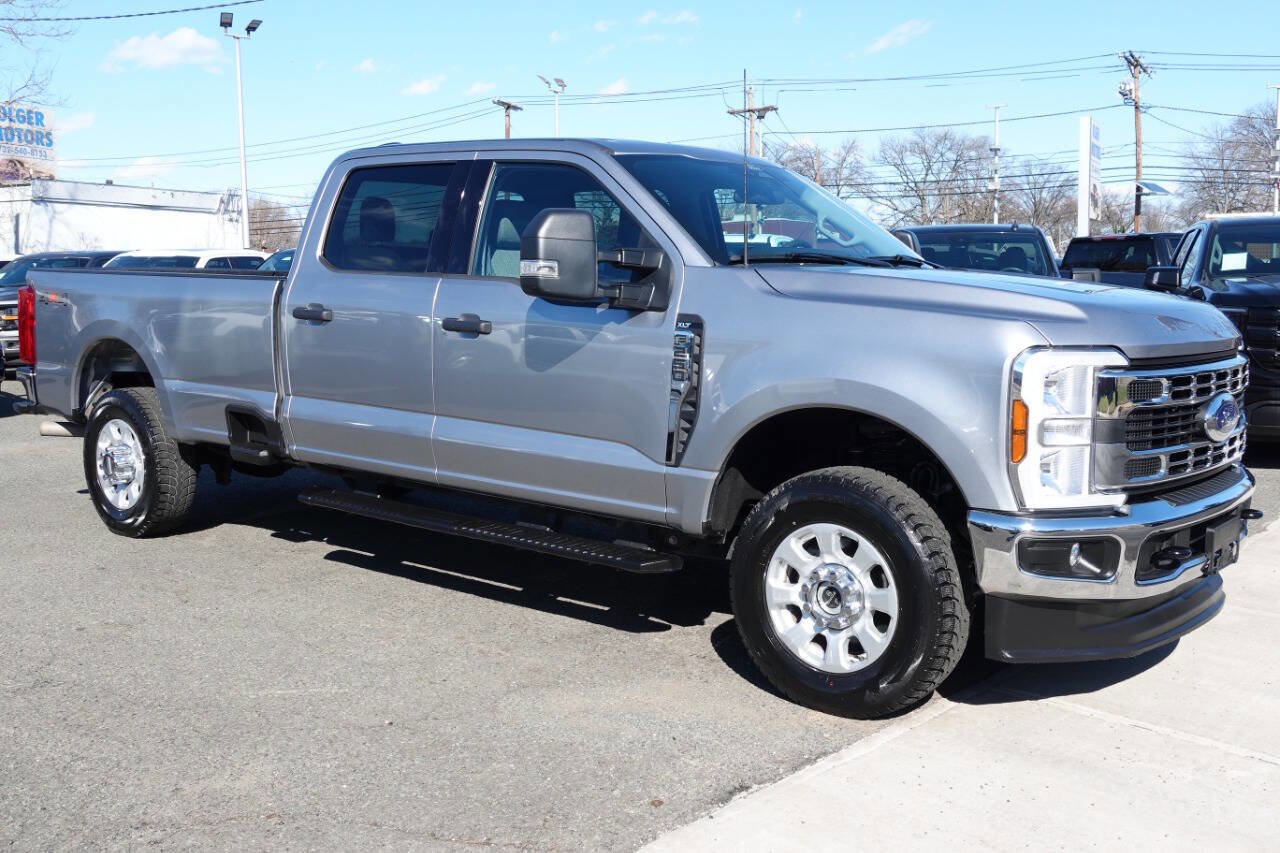 Used 2024 Ford F250 XLT image 4