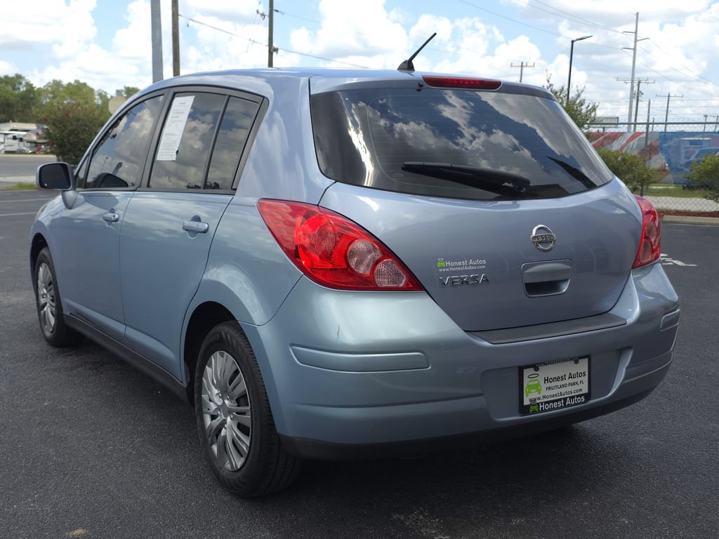 Used 2009 Nissan Versa 1.8 S FWD image 7