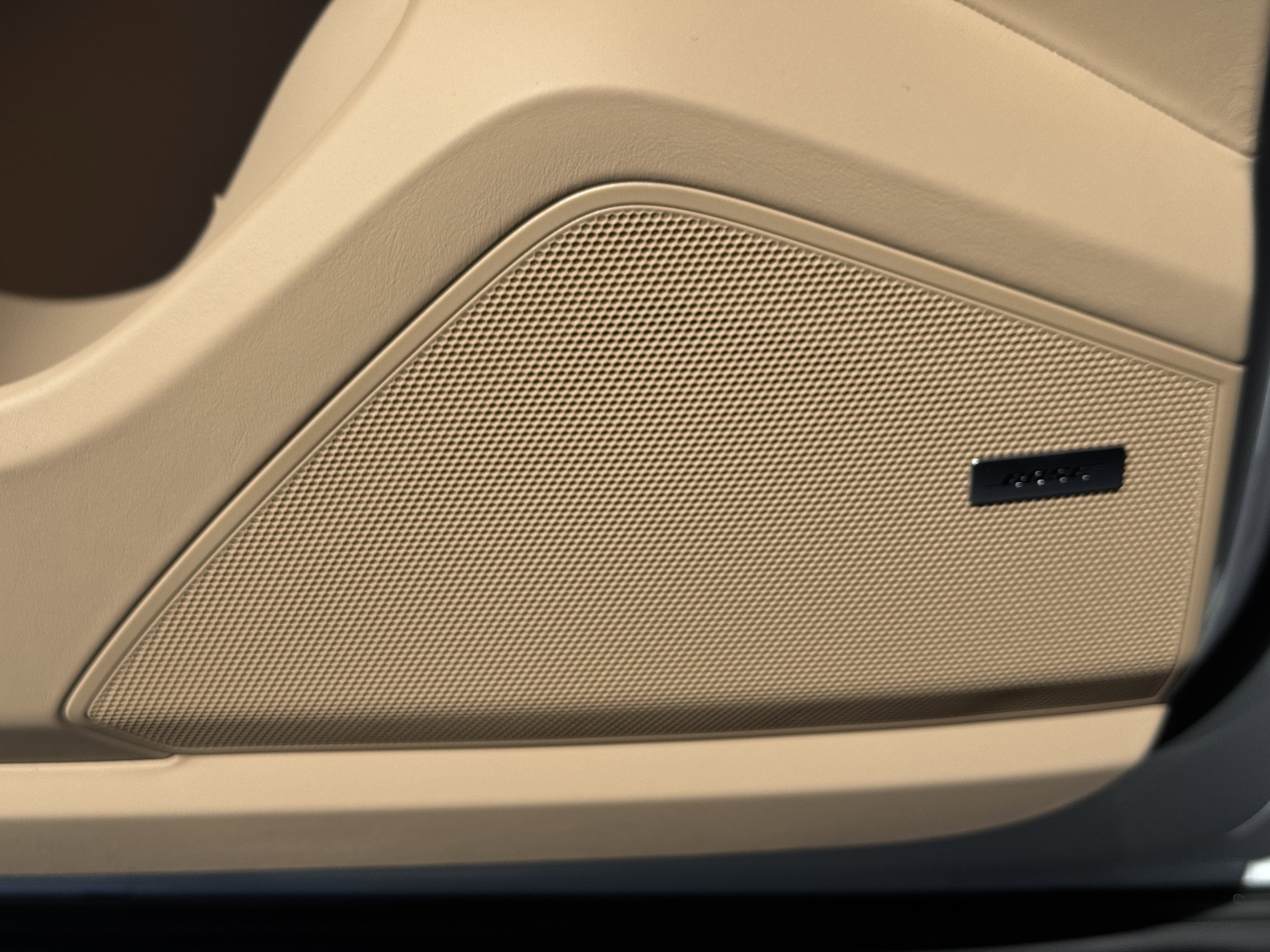 New 2026 Porsche Cayenne image 23