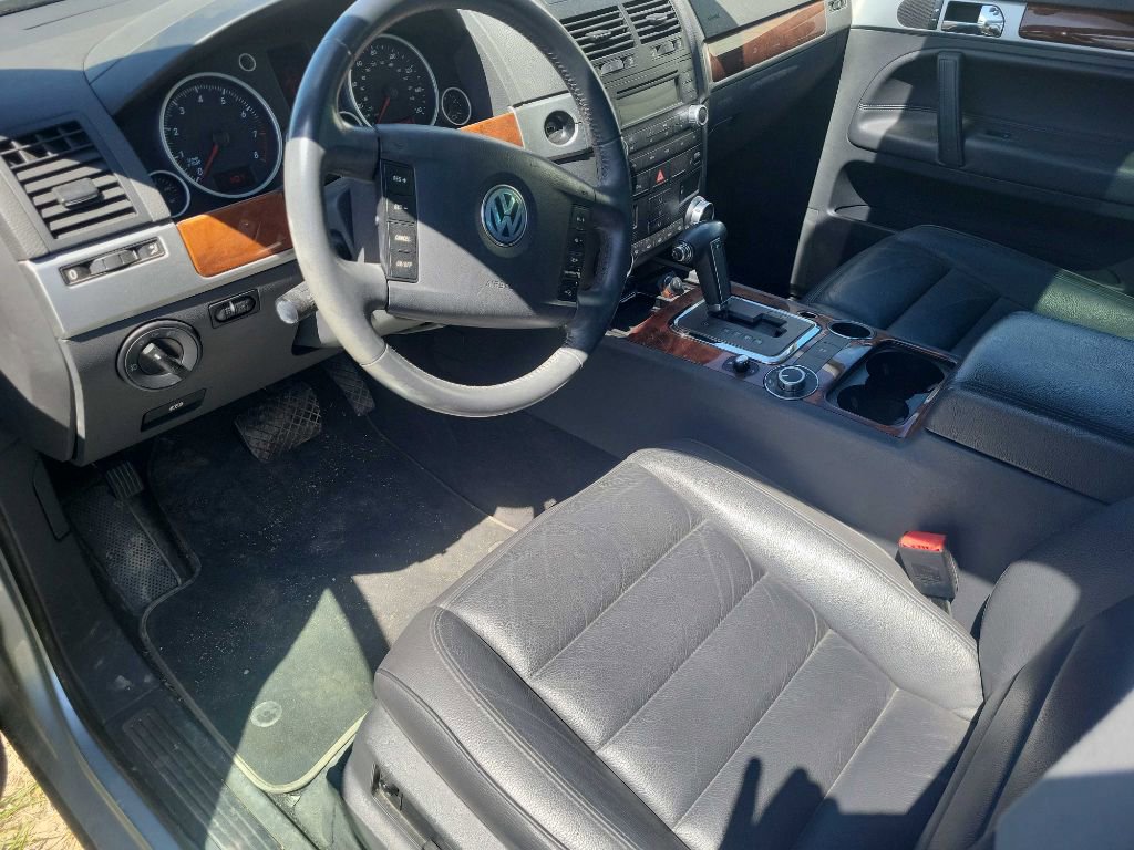 Used 2007 Volkswagen Touareg V6 AWD/4WD image 13