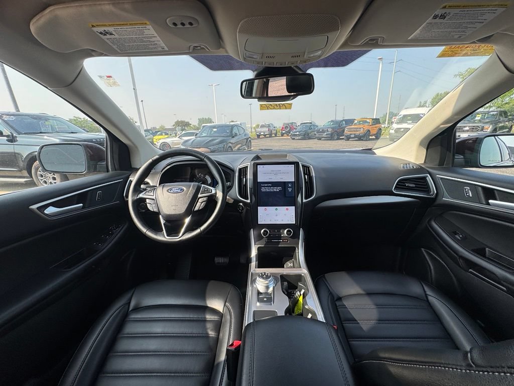 Certified 2024 Ford Edge SEL w/ Convenience Package AWD/4WD image 17