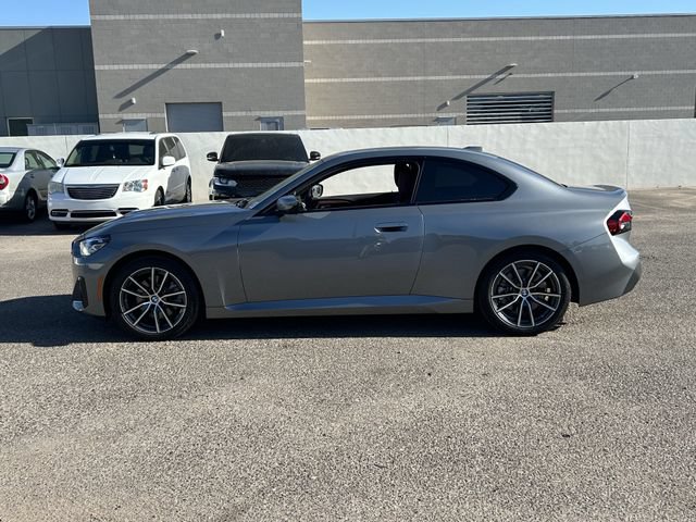 Used 2026 BMW 230i xDrive Coupe w/ Premium Package AWD/4WD image 9