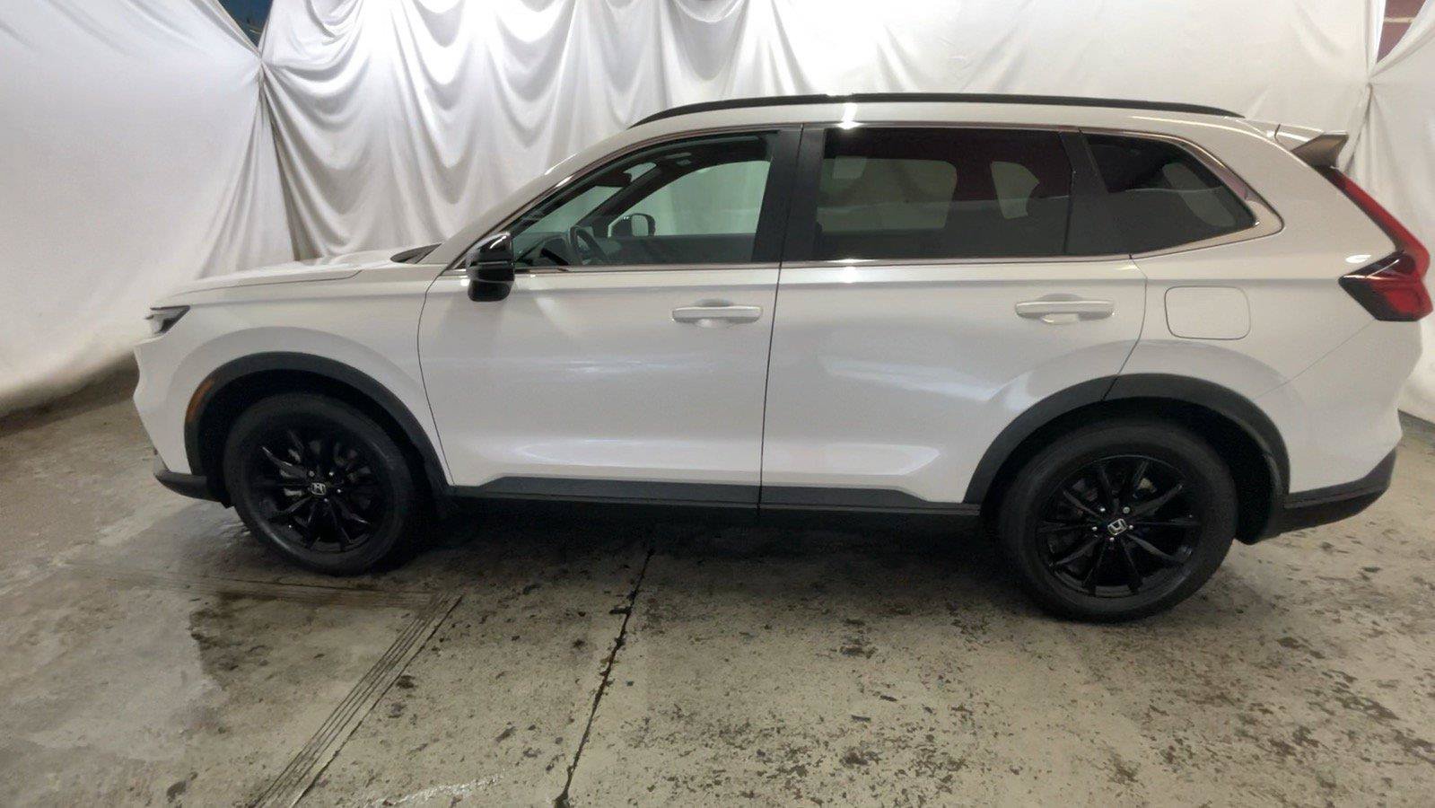 Used 2025 Honda CR-V Sport-L image 12