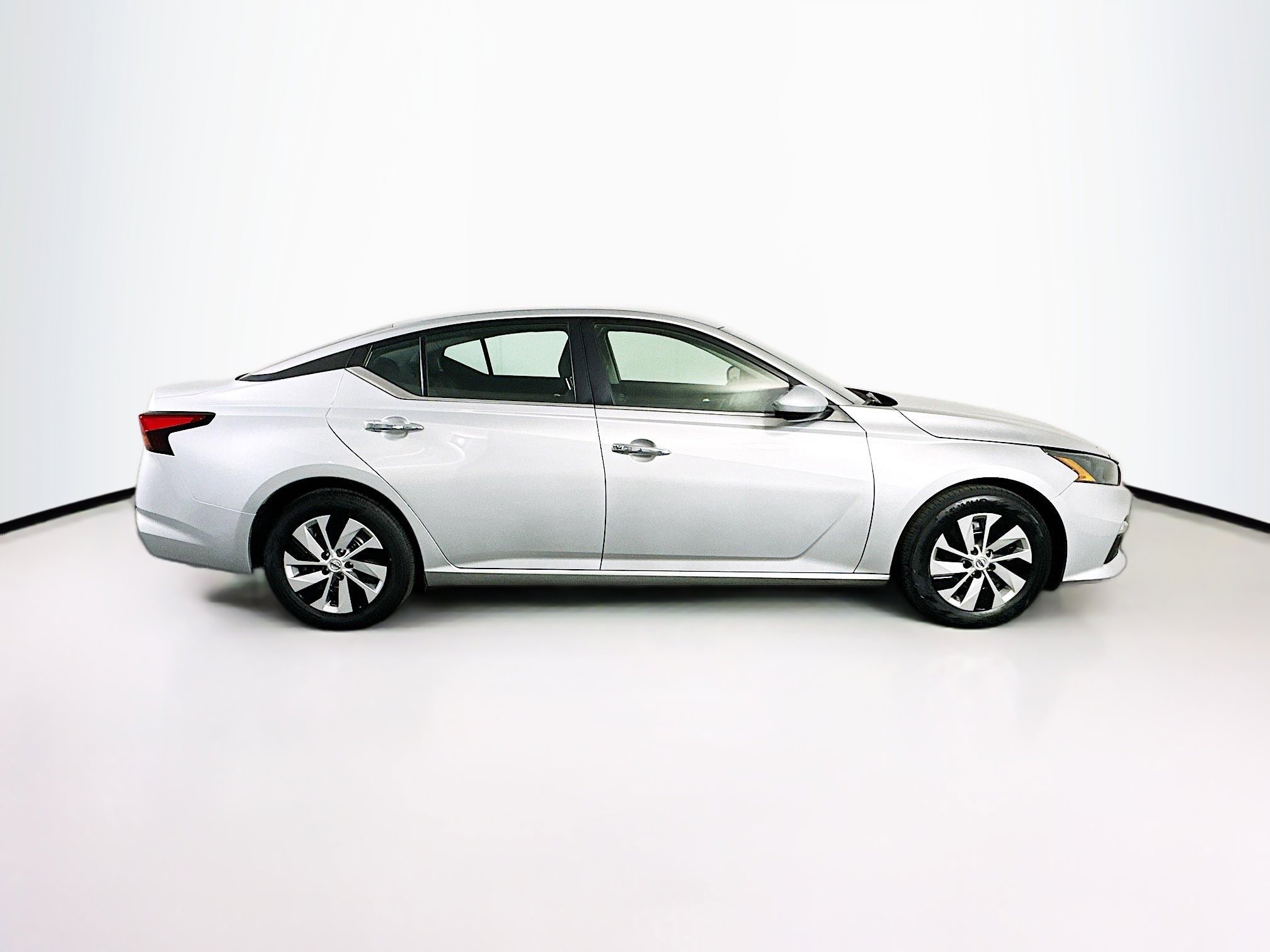 Used 2022 Nissan Altima 2.5 S image 10