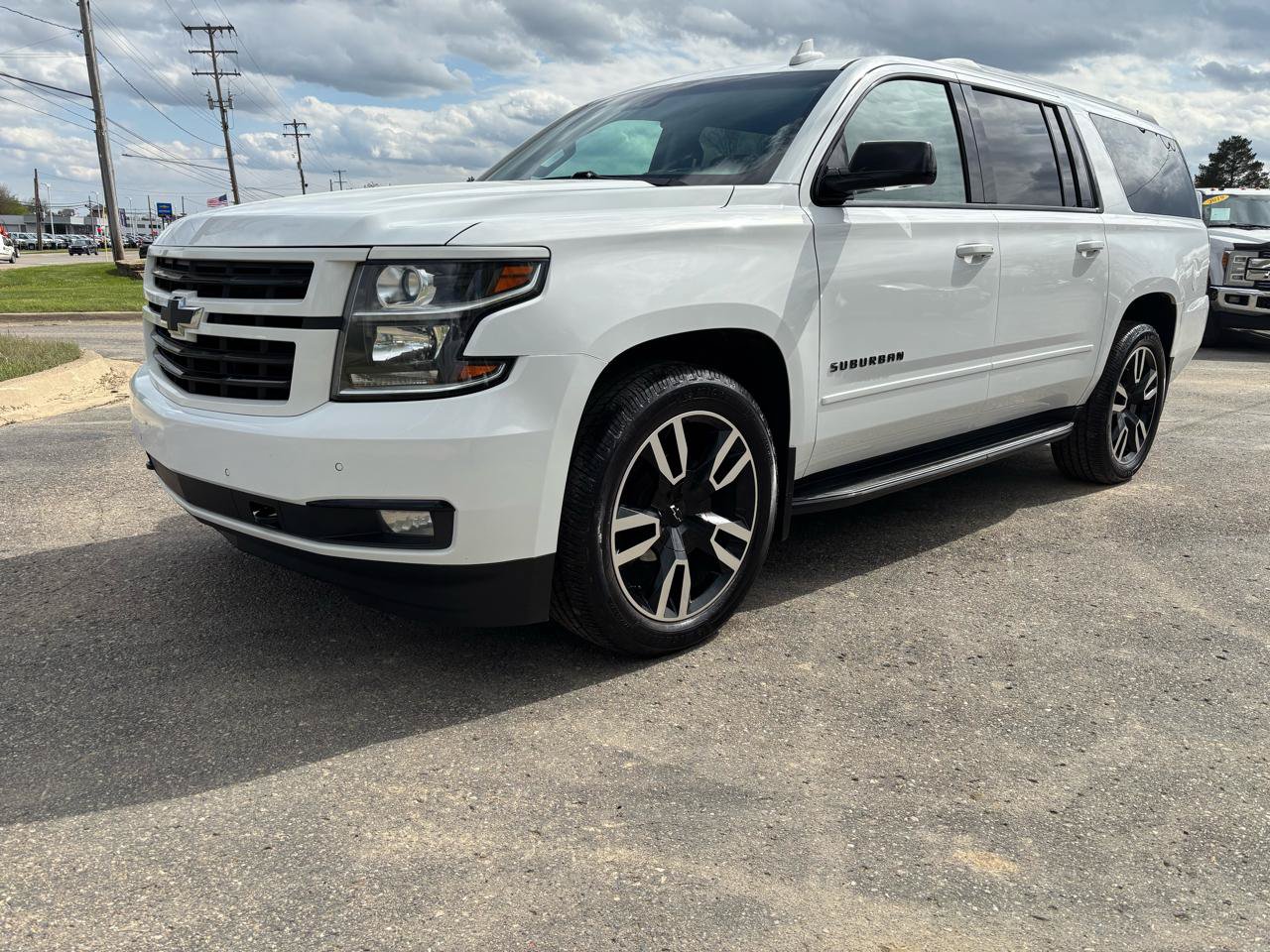 Used 2019 Chevrolet Suburban Premier w/ RST 6.2L Performance Edition AWD/4WD image 1