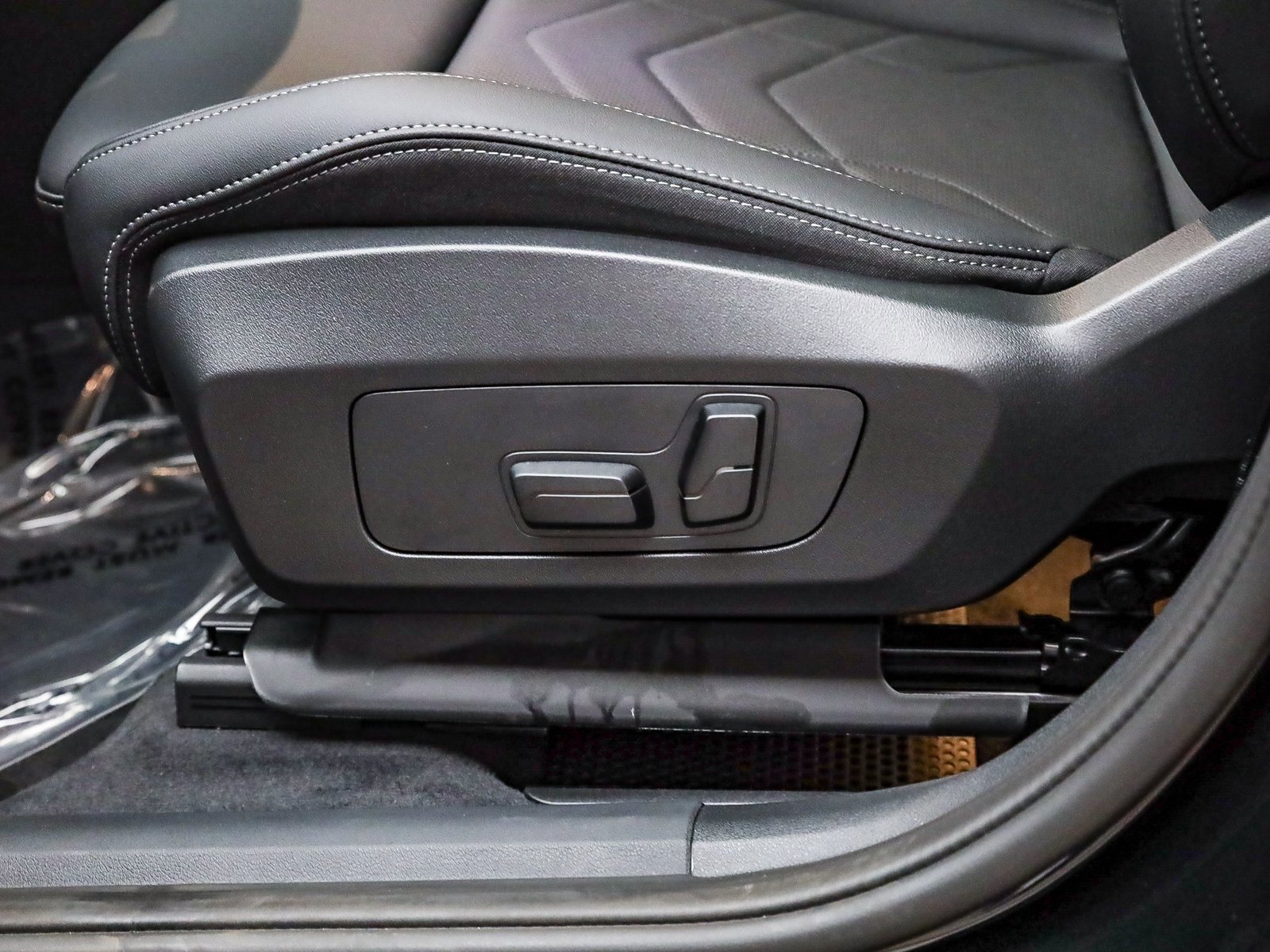 New 2026 BMW X2 xDrive28i w/ Technology Package image 22