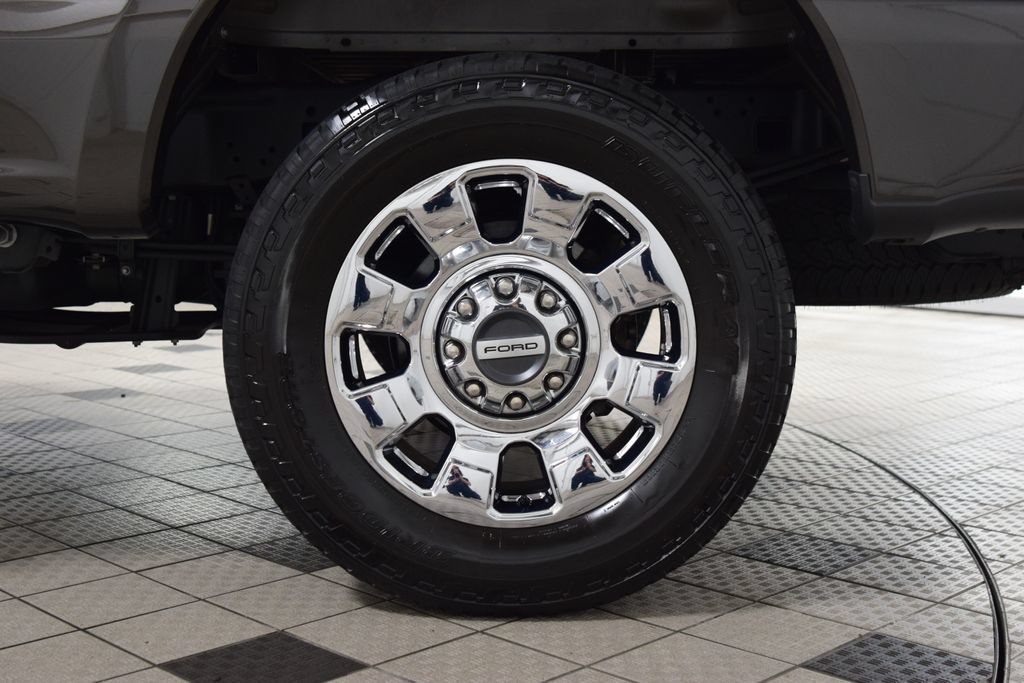 Used 2024 Ford F250 Lariat w/ Lariat Ultimate Package AWD/4WD image 28
