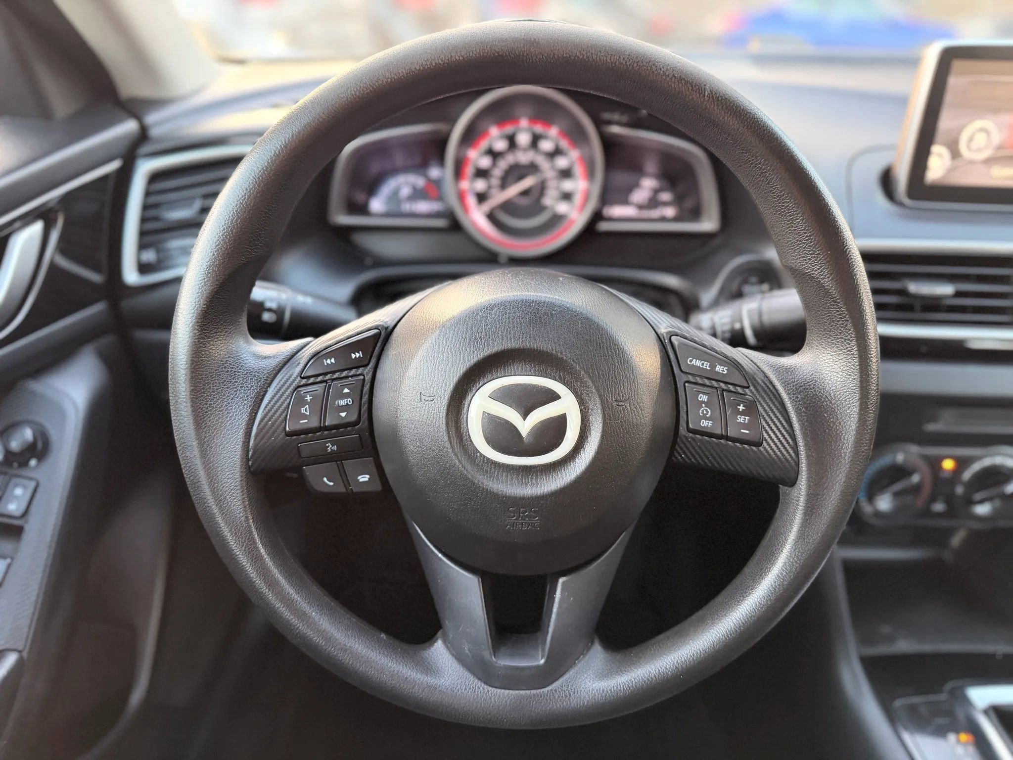 Used 2015 MAZDA MAZDA3 i Sport FWD image 28