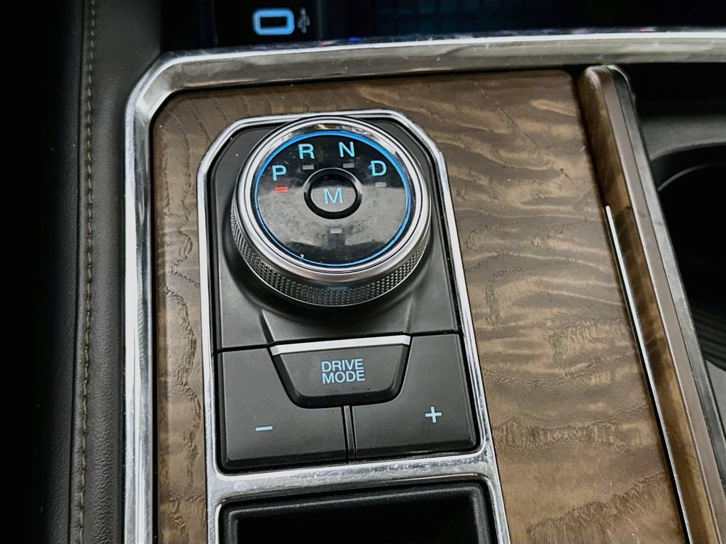 Used 2019 Ford Expedition Platinum RWD image 18