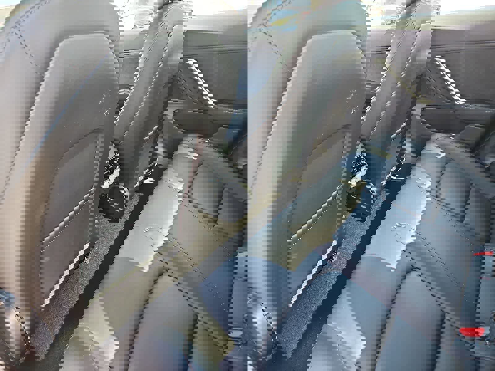 Used 2020 Tesla Model 3 Long Range image 17