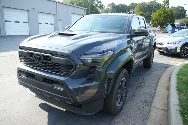 Used 2026 Toyota Tacoma TRD Sport AWD/4WD image 7
