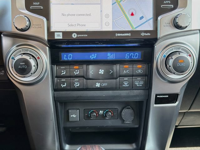 Used 2024 Toyota 4Runner Limited AWD/4WD image 32