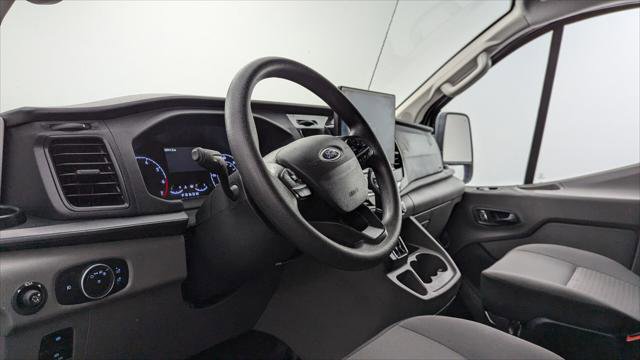 Used 2023 Ford Transit 350 XLT image 19
