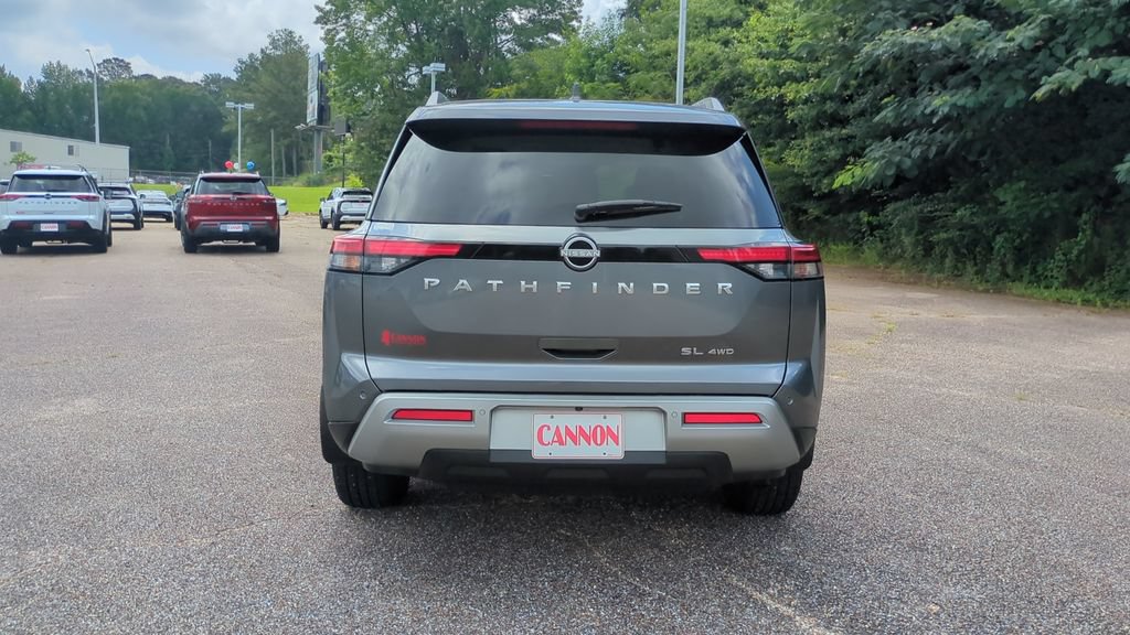 Used 2025 Nissan Pathfinder SL w/ Cargo Package AWD/4WD image 6
