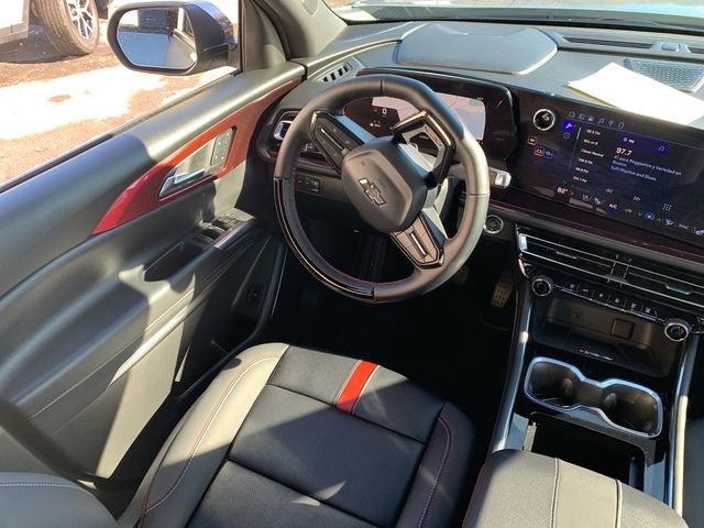 Used 2026 Chevrolet Traverse RS AWD/4WD image 23