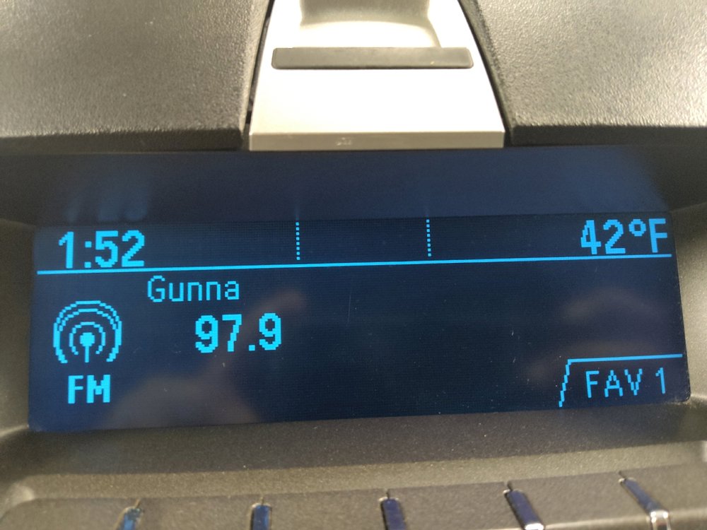 Used 2015 Chevrolet Equinox LS image 25