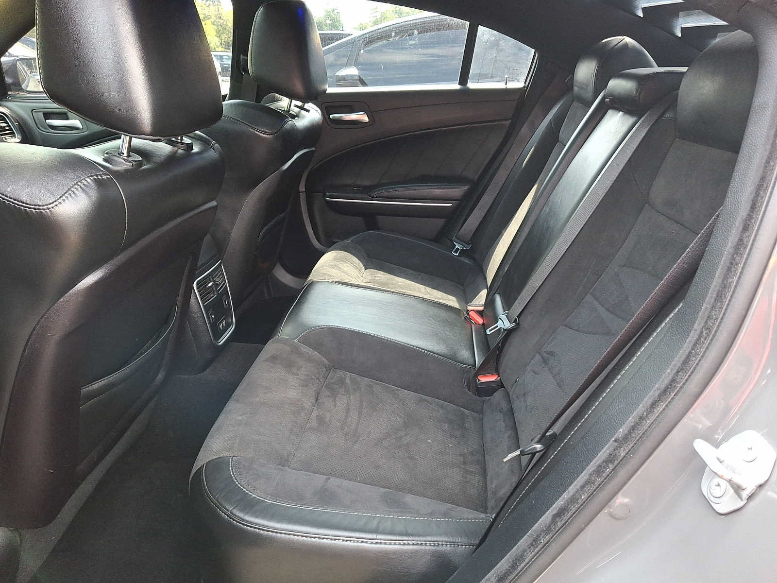 Used 2019 Dodge Charger Scat Pack w/ Plus Group RWD image 9