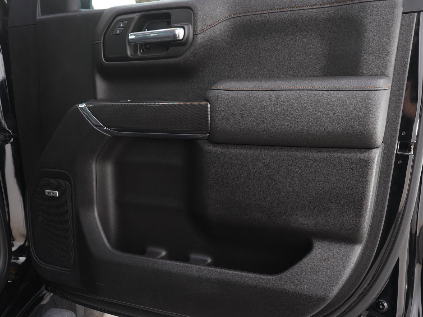 Used 2022 GMC Sierra 1500 AT4 w/ AT4 Premium Package AWD/4WD image 9
