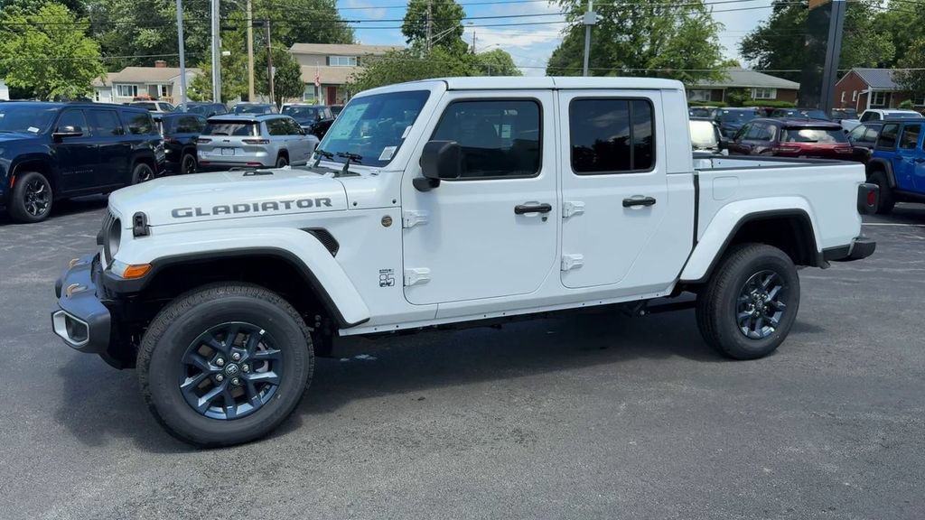 New 2026 Jeep Gladiator Sport AWD/4WD image 3