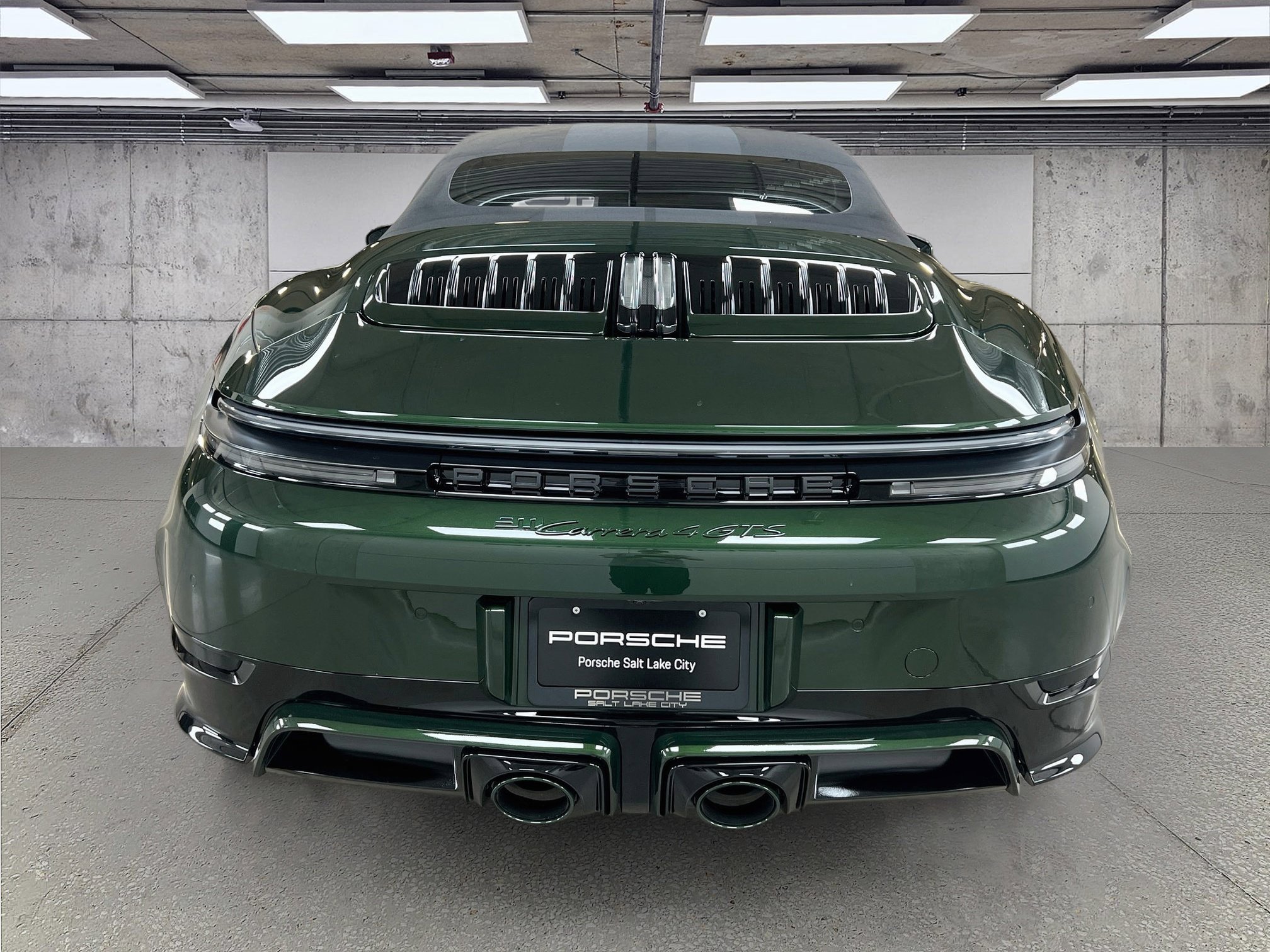 Certified 2026 Porsche 911 Carrera 4 GTS AWD/4WD image 10