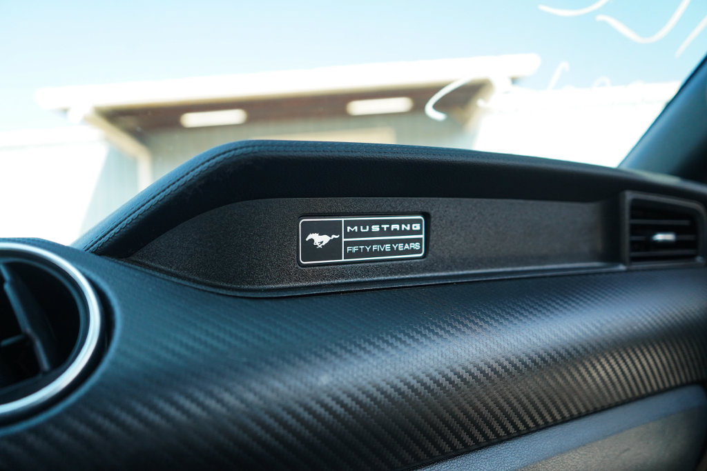 Used 2020 Ford Mustang Coupe RWD image 28