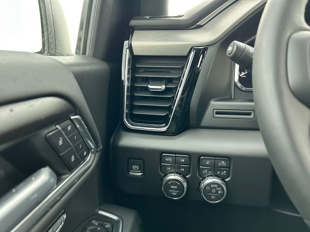 New 2026 GMC Sierra 1500 Denali AWD/4WD image 22