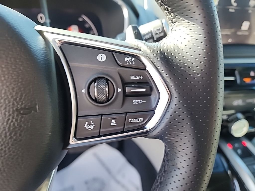 Certified 2026 Acura MDX w/ Technology Package image 18