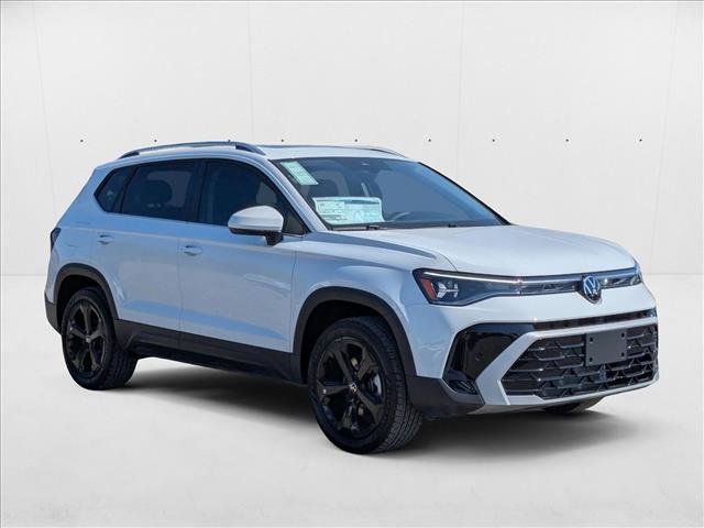 New 2025 Volkswagen Taos SEL image 6