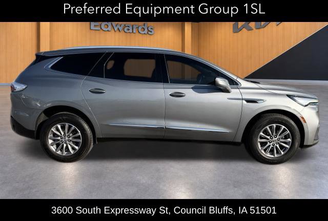 Used 2023 Buick Enclave Essence AWD/4WD image 5