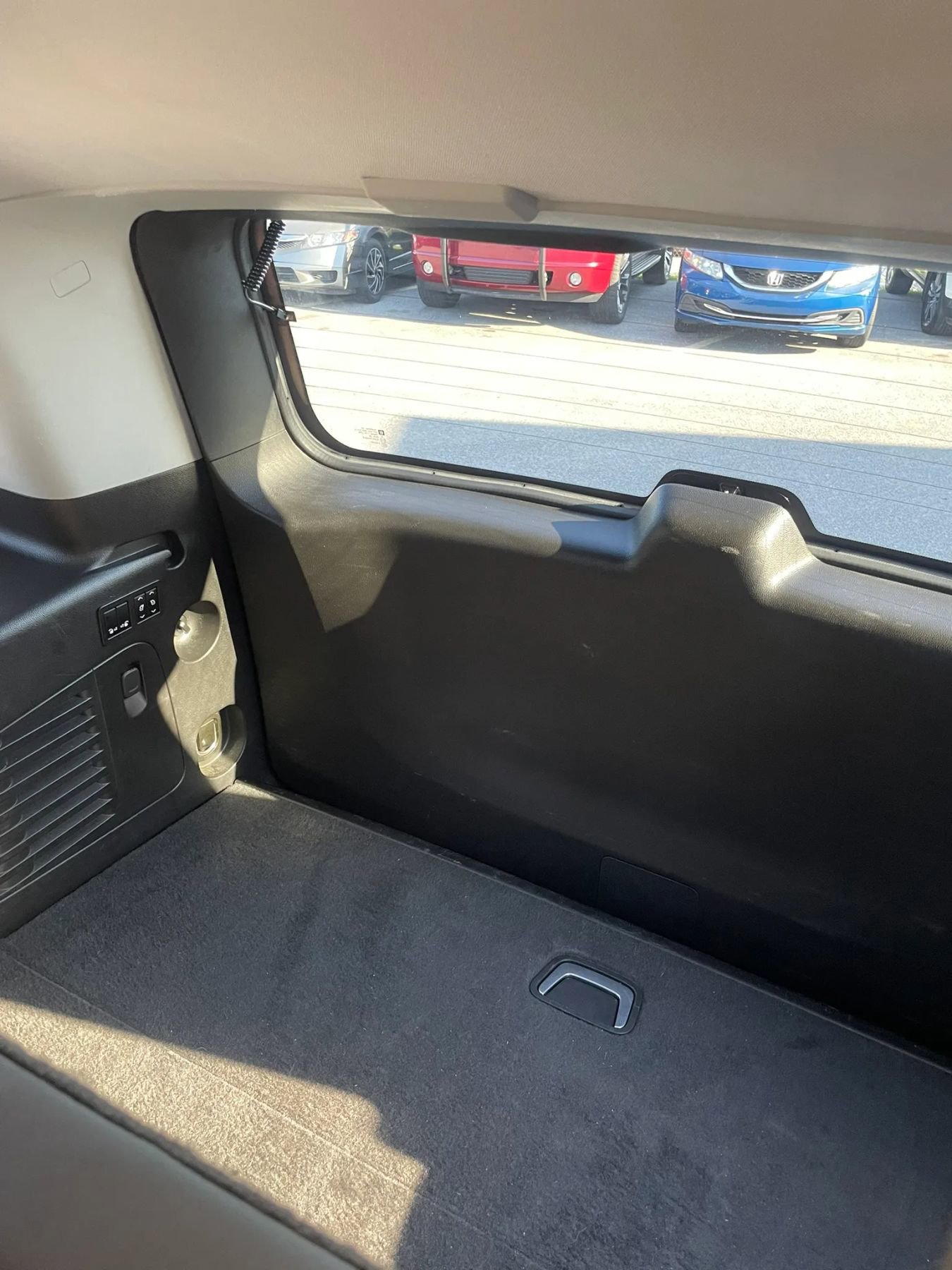 Used 2018 Cadillac Escalade ESV Premium Luxury AWD/4WD image 33