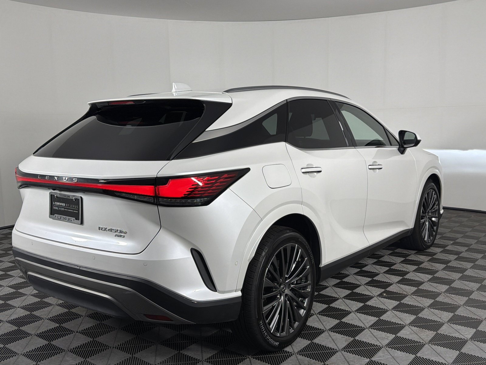 Certified 2025 Lexus RX 450h AWD w/ Convenience Package image 32